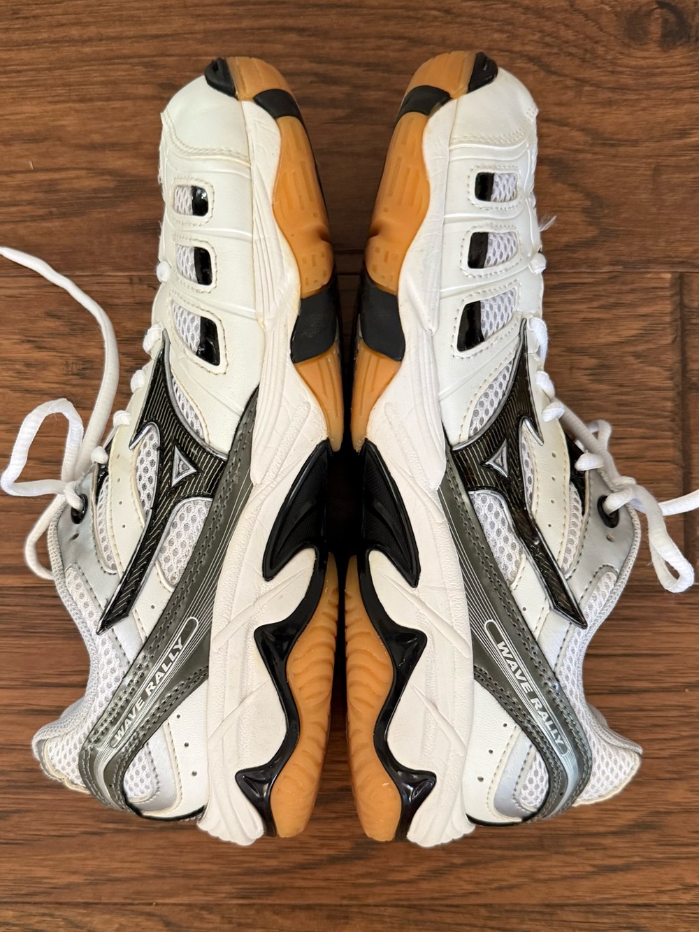 Mizuno Wave Rally Volleyball Shoes Women's 9 White Black Gum Sole Sport Sneakers - Picture 7 of 11